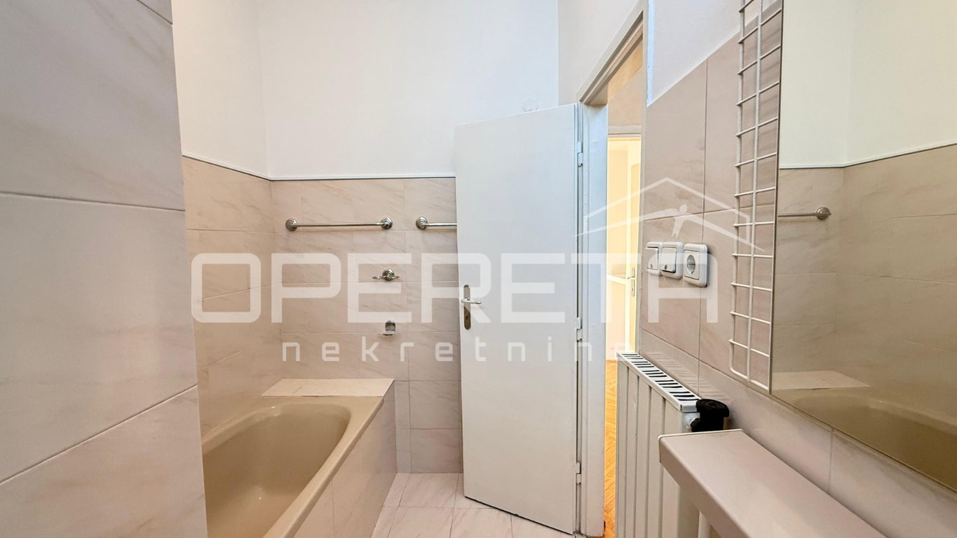 OPERETA 614420