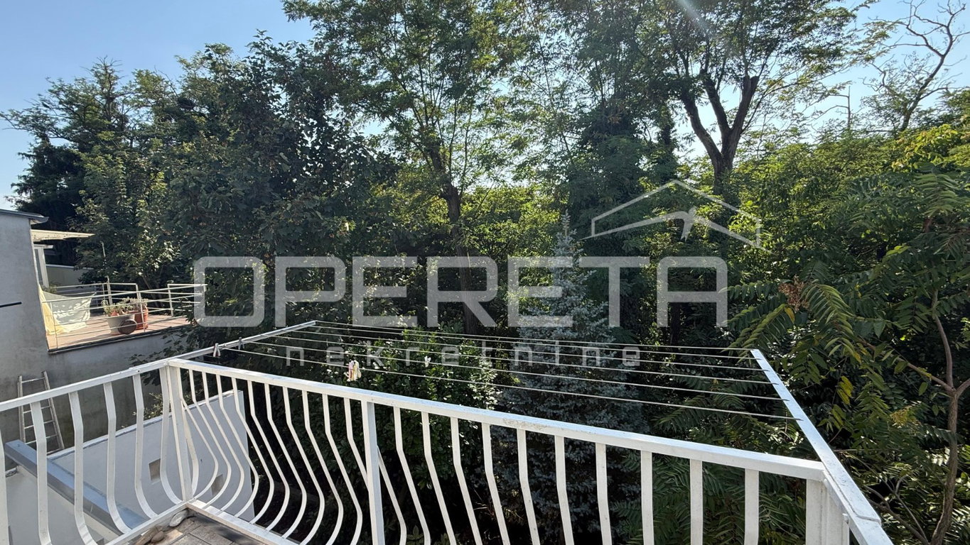 OPERETA 614427