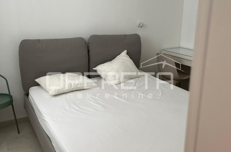OPERETA 614515