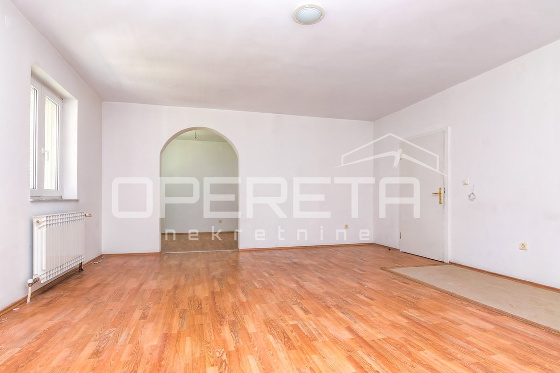 OPERETA 614624