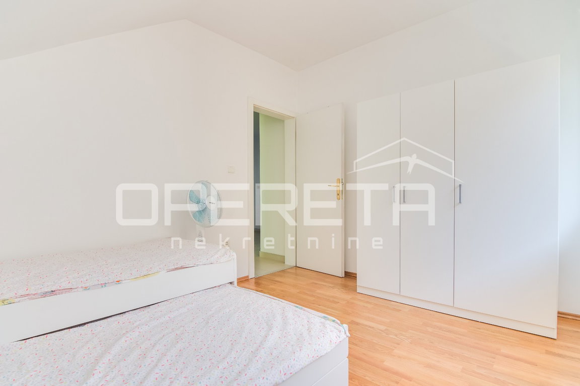 OPERETA 614639