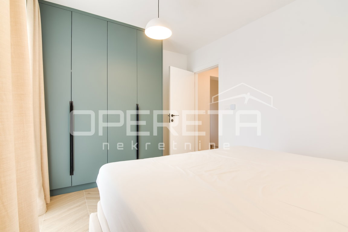 OPERETA 614821