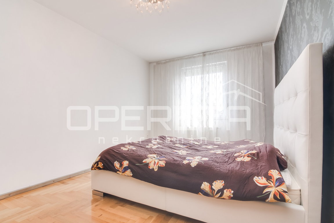 OPERETA 614942