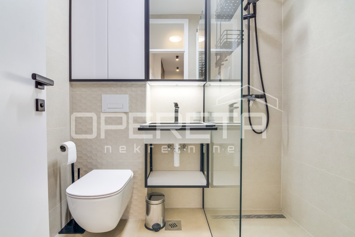 OPERETA 614961