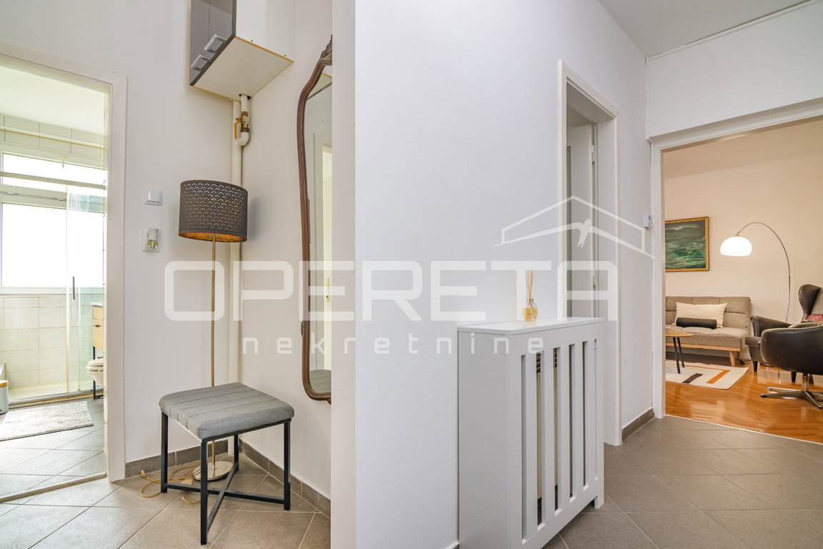 OPERETA 614983