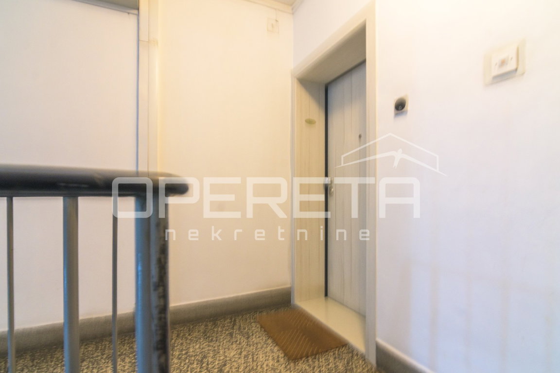 OPERETA 614987