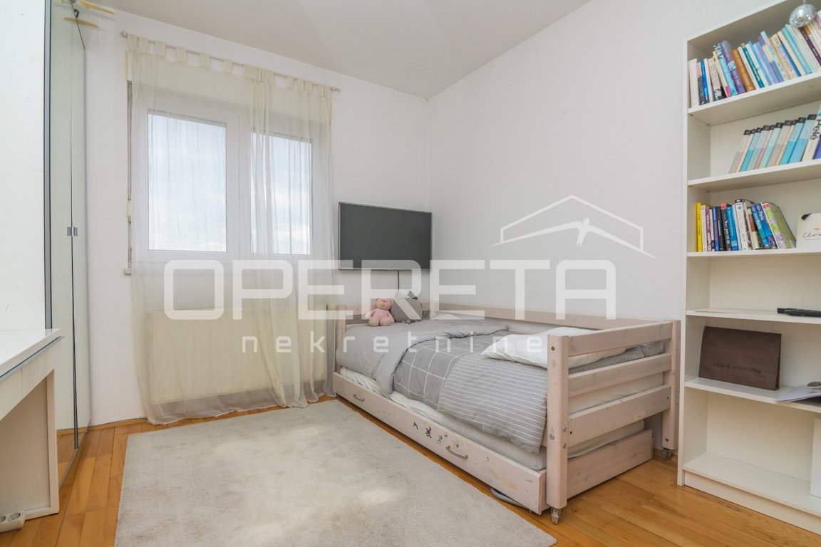 OPERETA 615010
