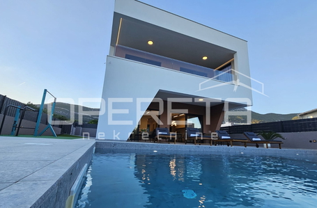 OPERETA 615270