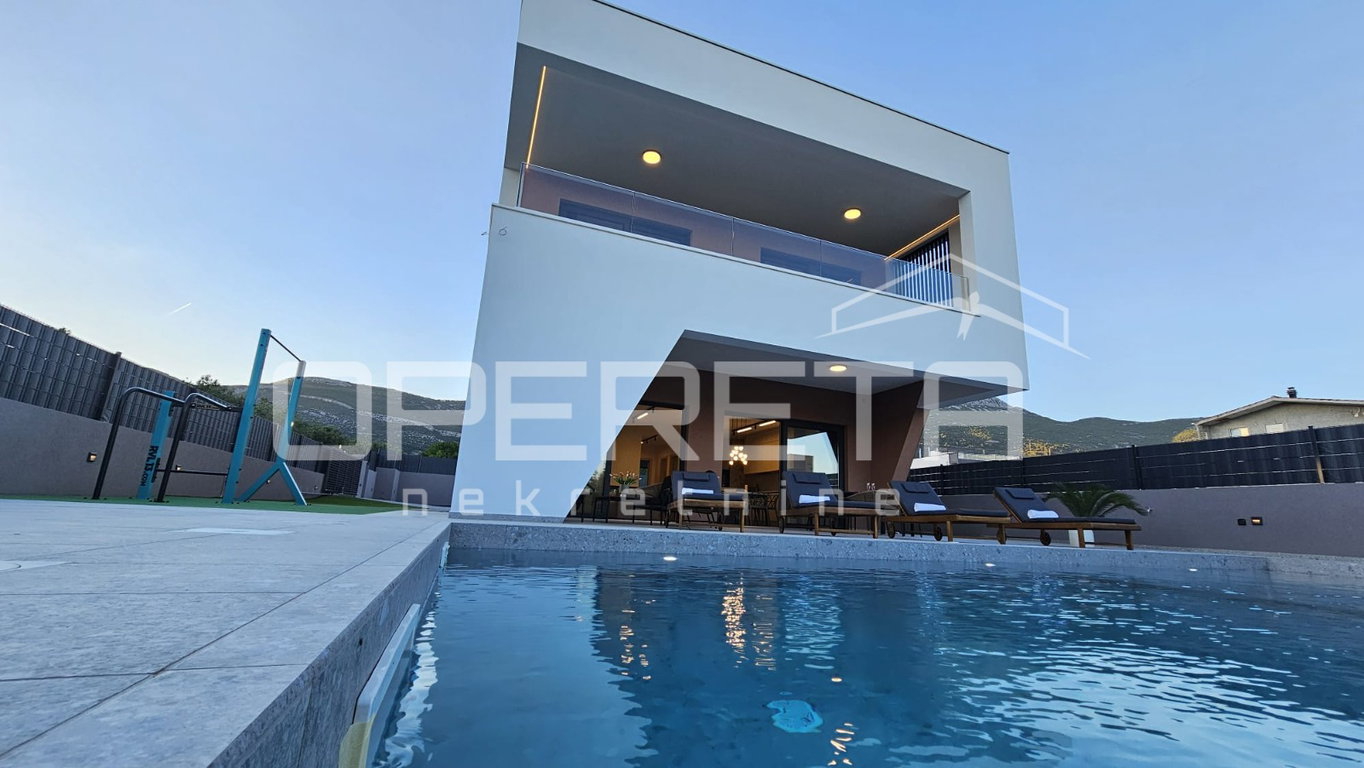 OPERETA 615270