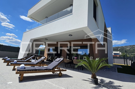 OPERETA 615288