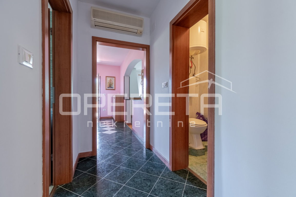 OPERETA 615384