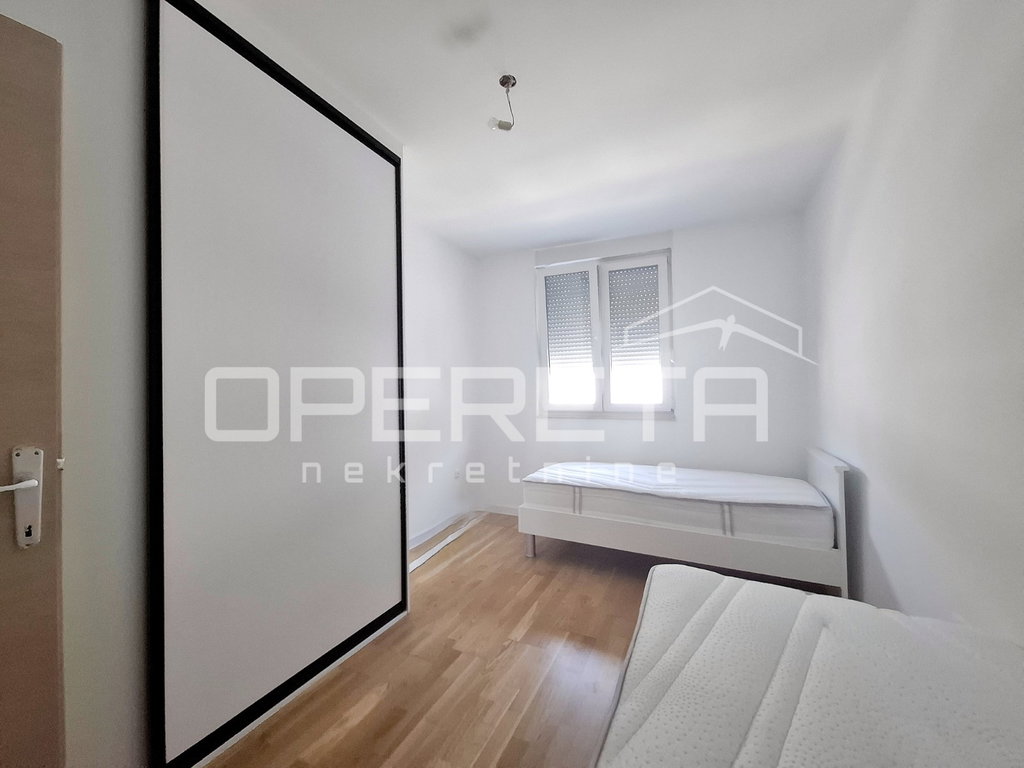 OPERETA 615805
