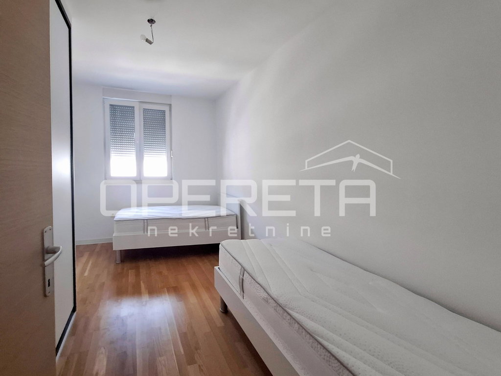 OPERETA 615806