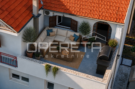 OPERETA 615837