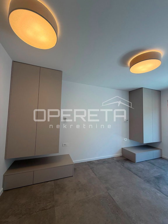 OPERETA 616106
