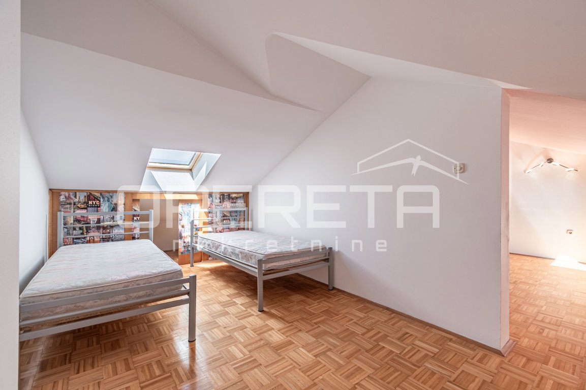 OPERETA 616216