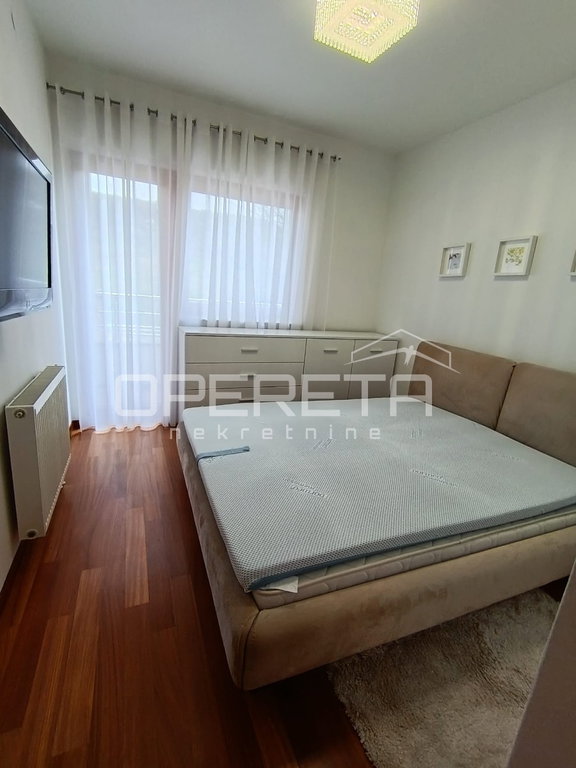 OPERETA 616602