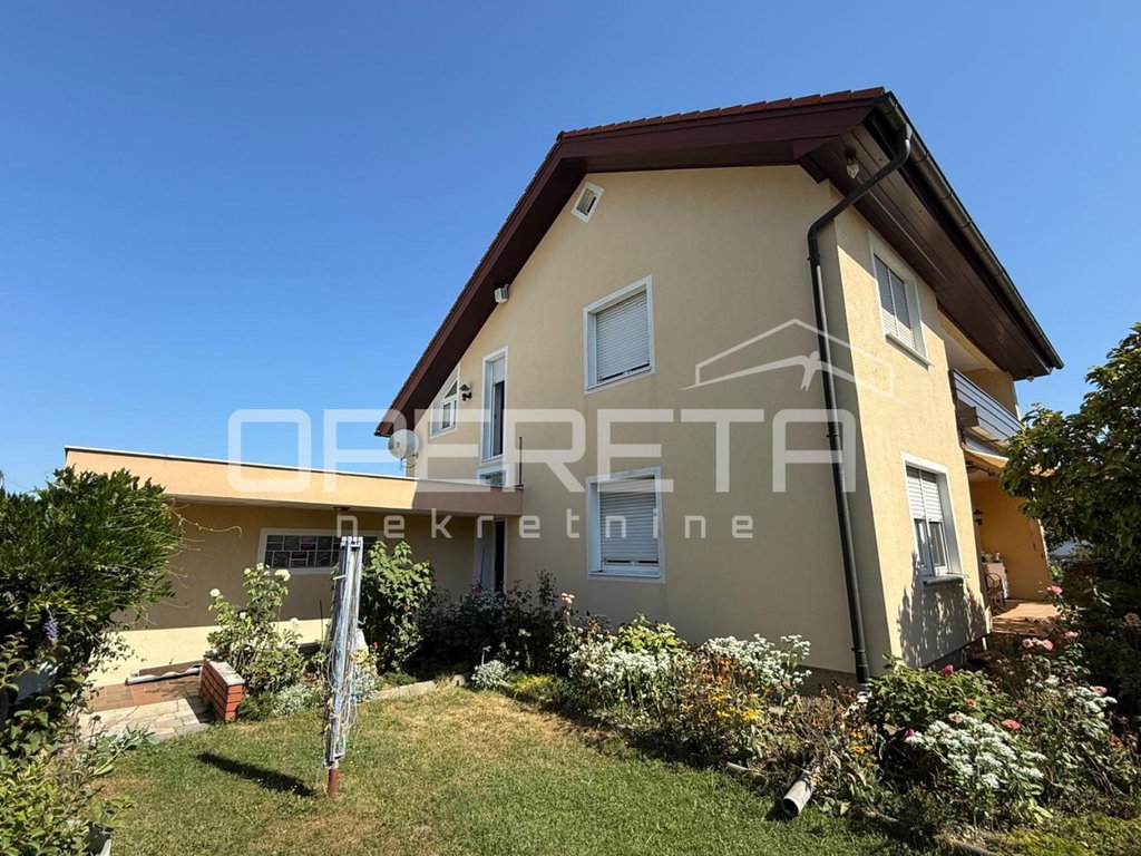 OPERETA 617511