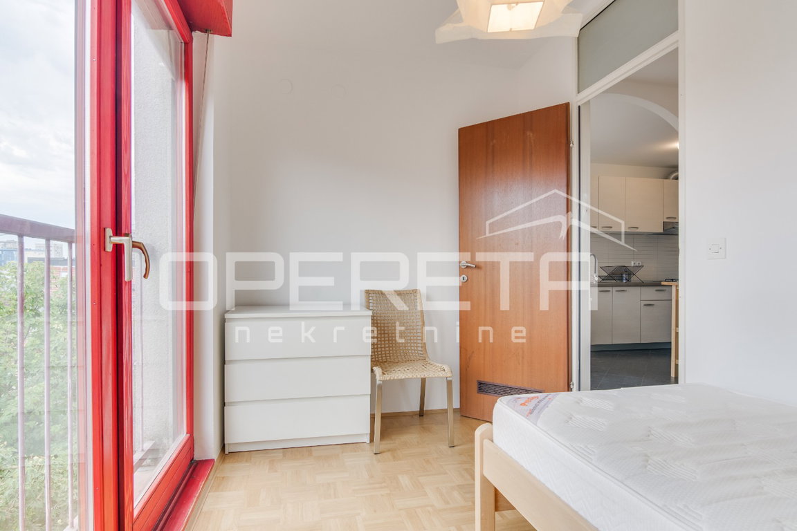 OPERETA 617595