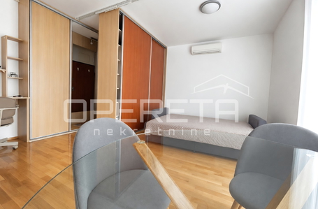OPERETA 617810