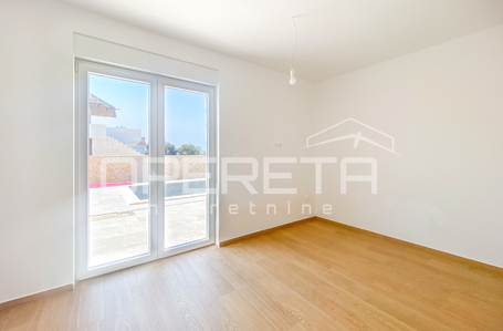 OPERETA 617856
