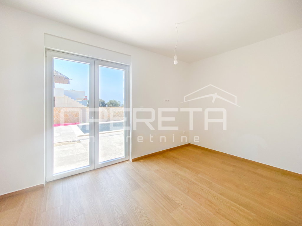 OPERETA 617856
