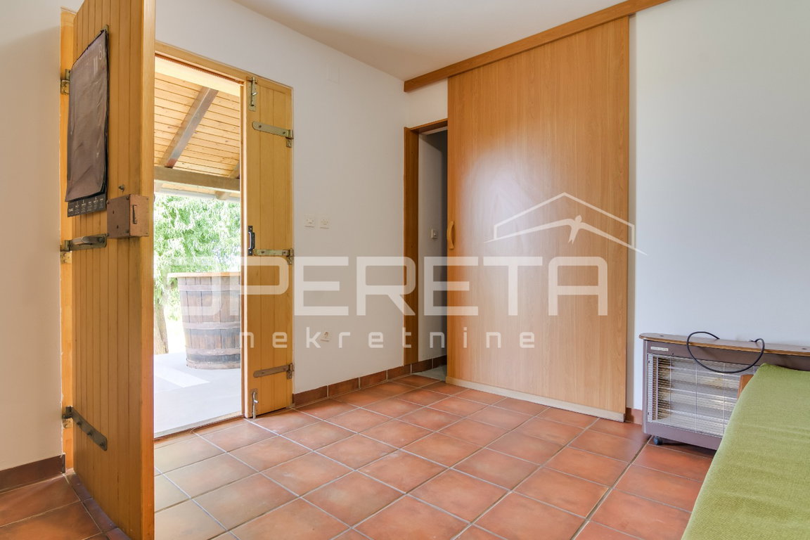 OPERETA 617893