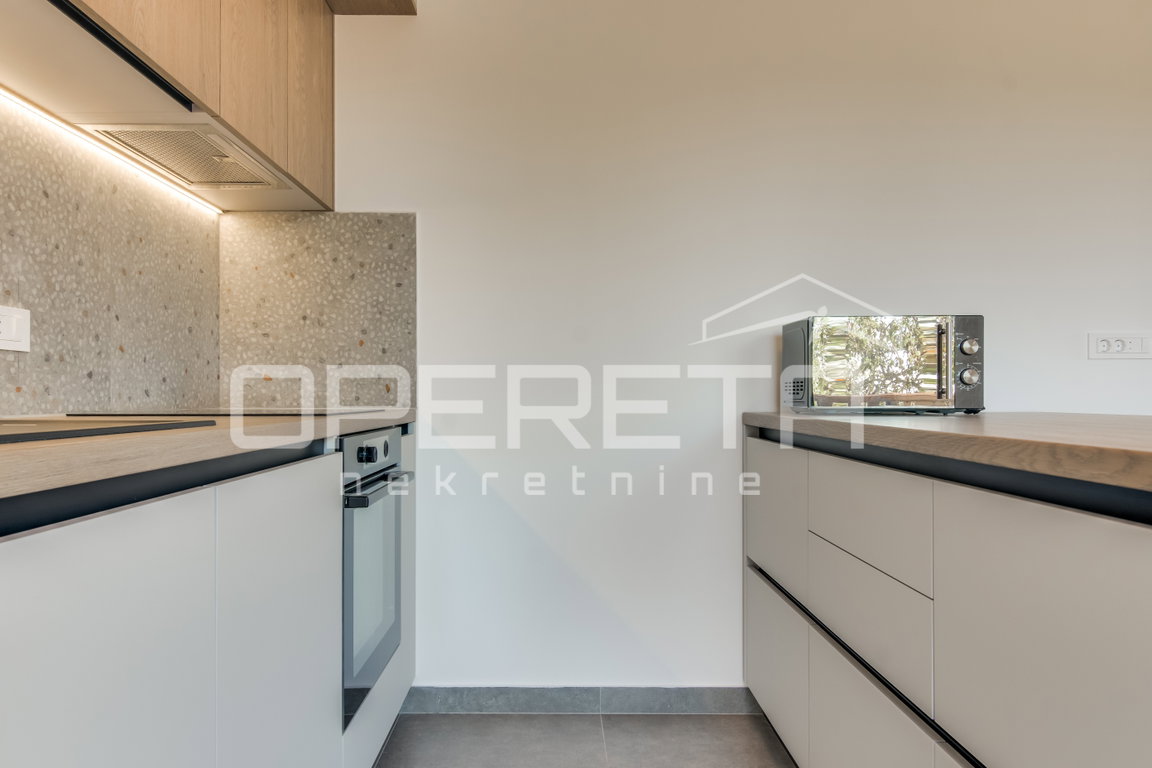 OPERETA 617953