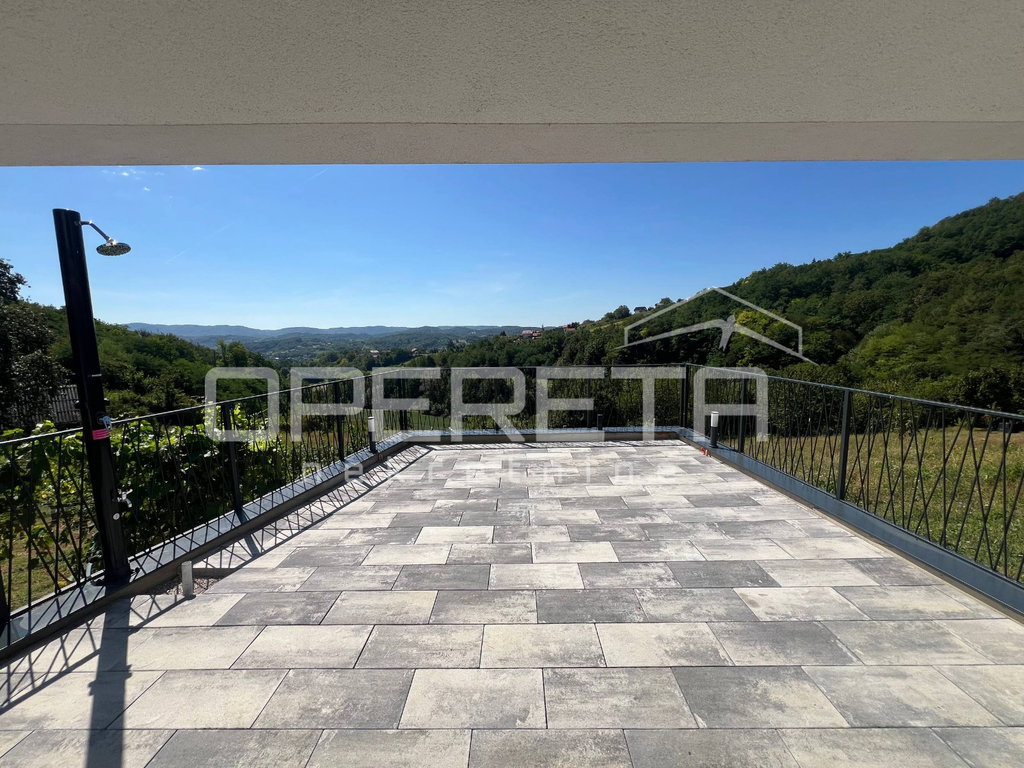 OPERETA 617956