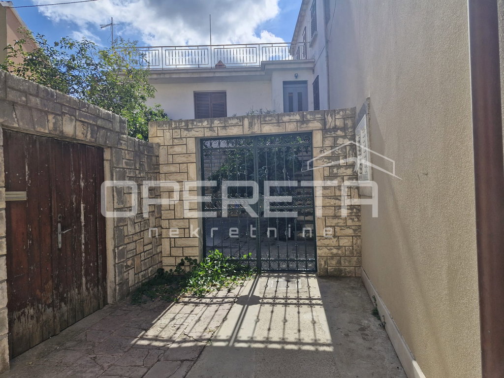 OPERETA 618480