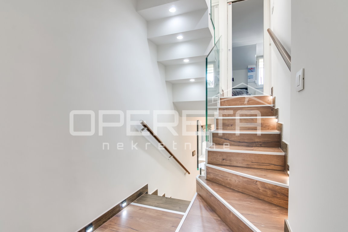 OPERETA 619069