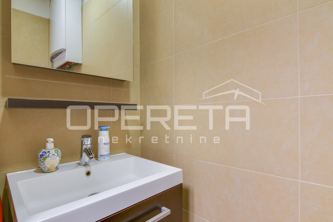 OPERETA 619192