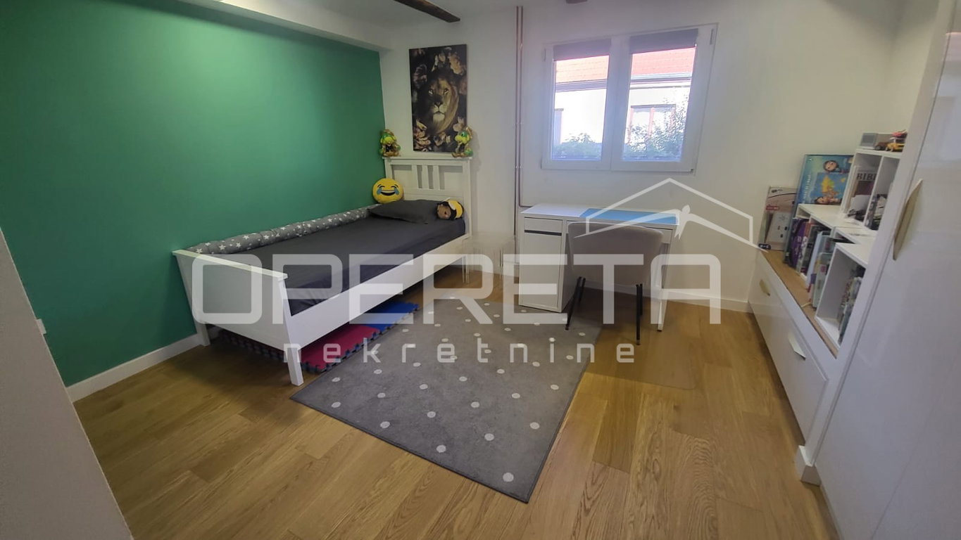 OPERETA 619454