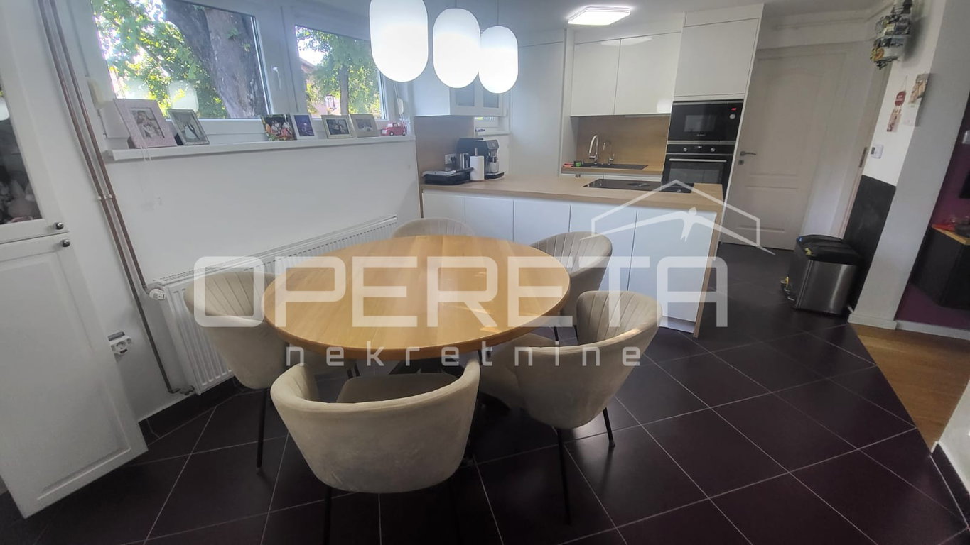 OPERETA 619460
