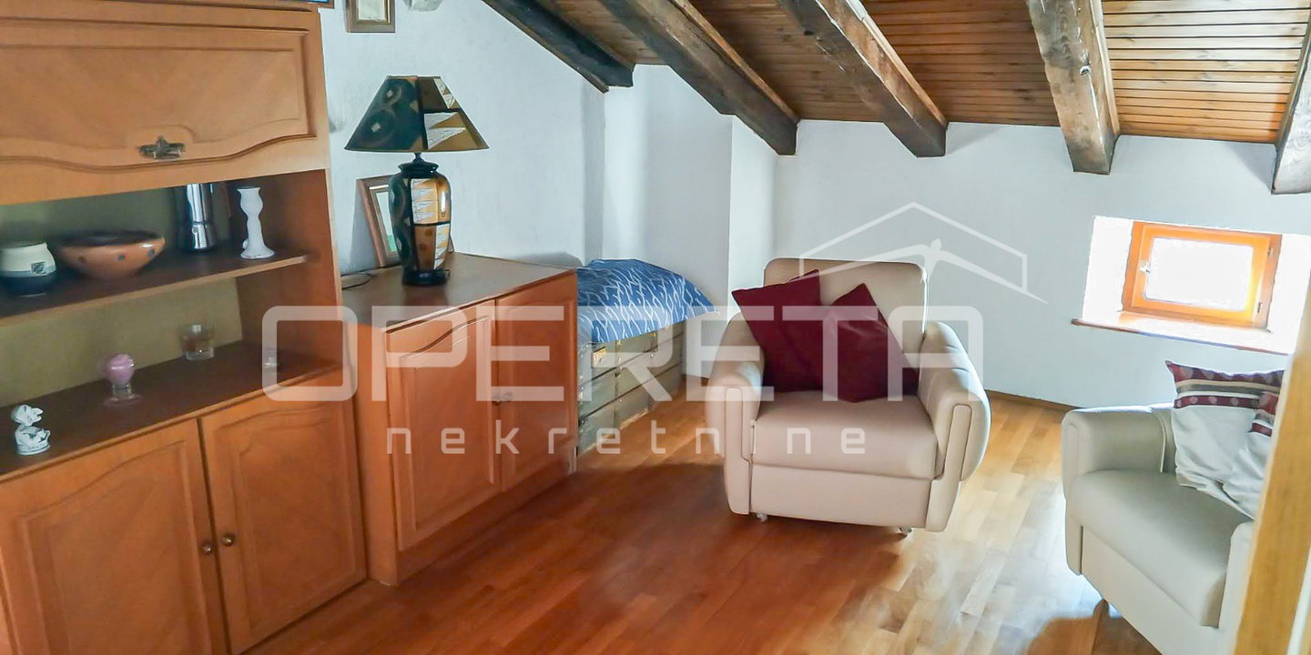 OPERETA 619487