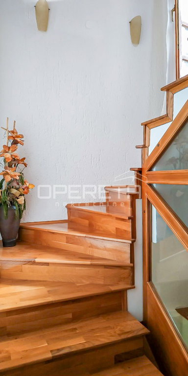 OPERETA 619490
