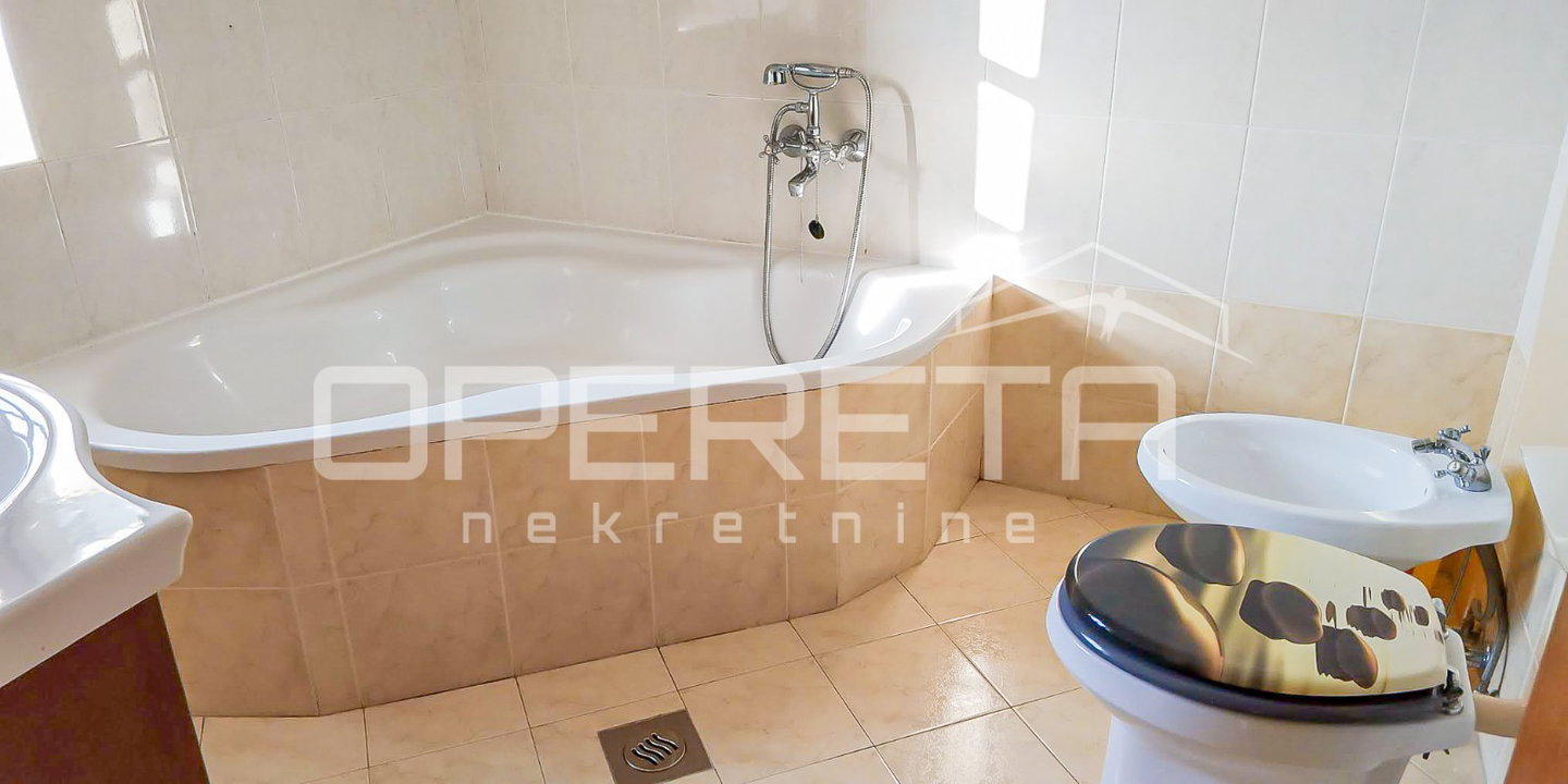 OPERETA 619492