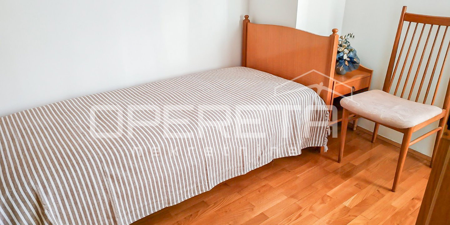 OPERETA 619498