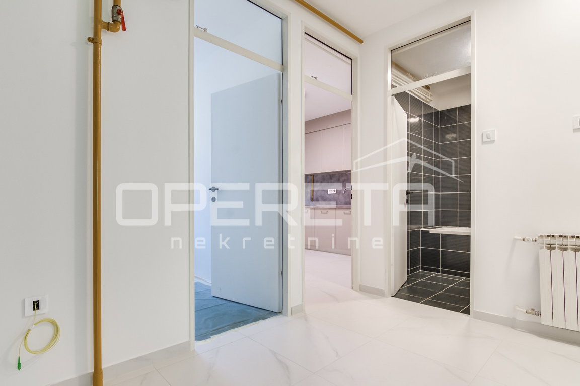 OPERETA 619606