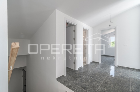 OPERETA 619754