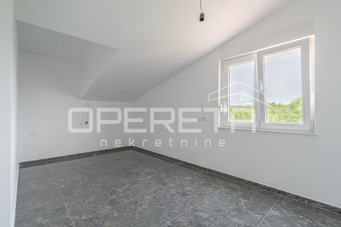 OPERETA 619758