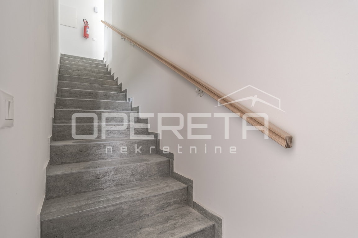OPERETA 619769