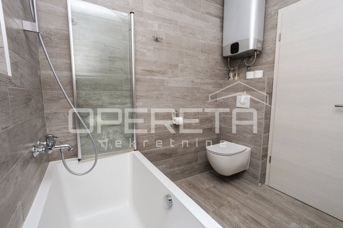 OPERETA 619872