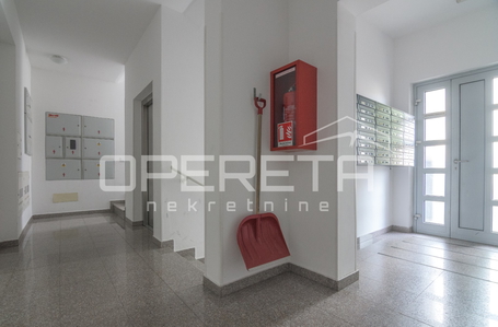 OPERETA 619980