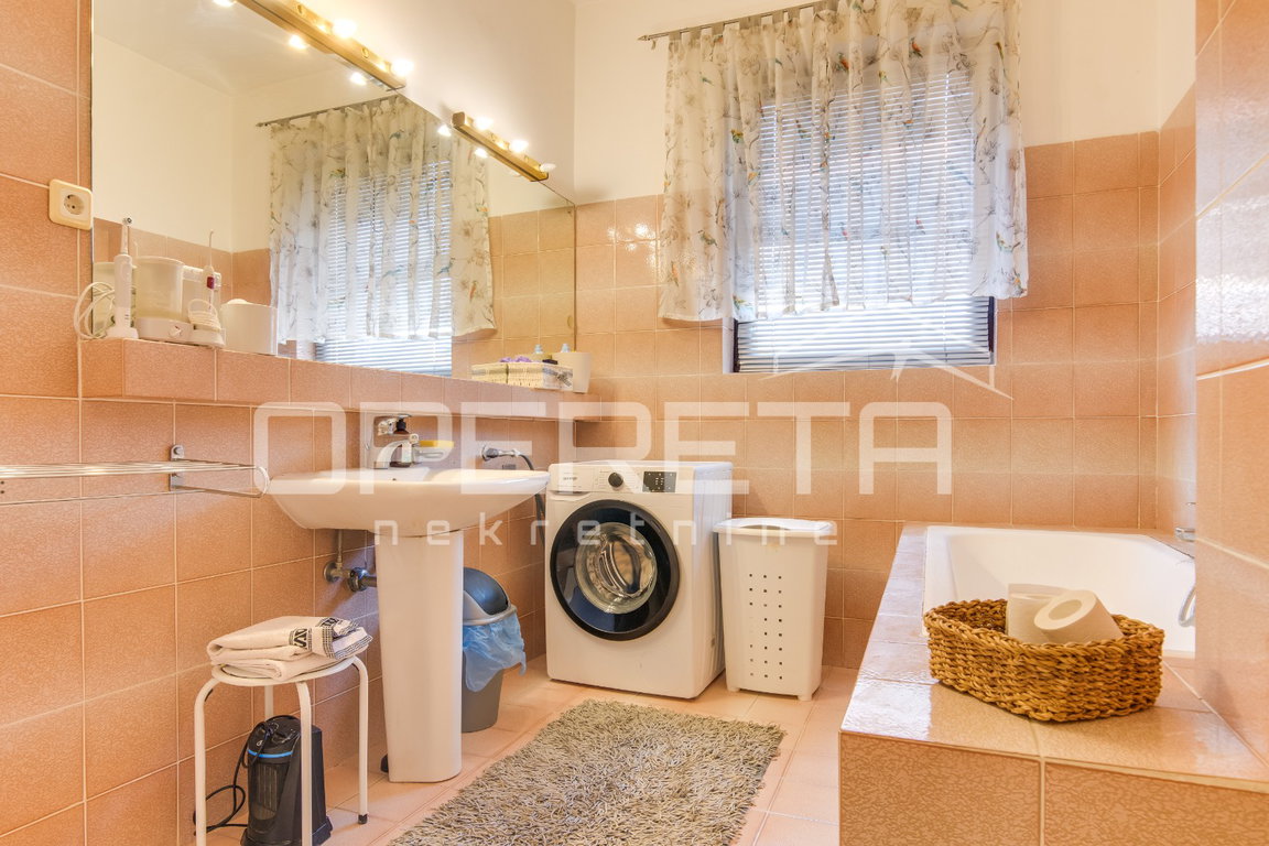 OPERETA 621046