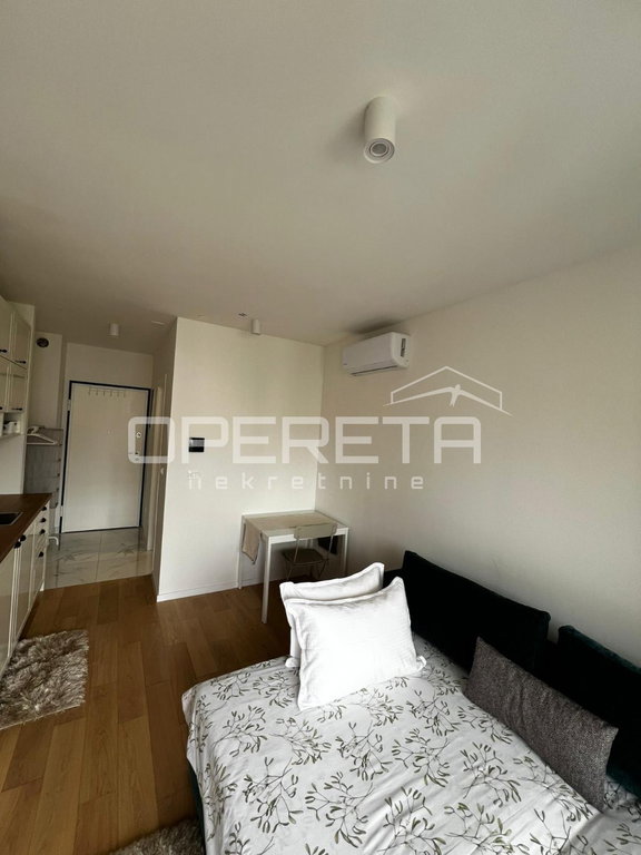 OPERETA 621282