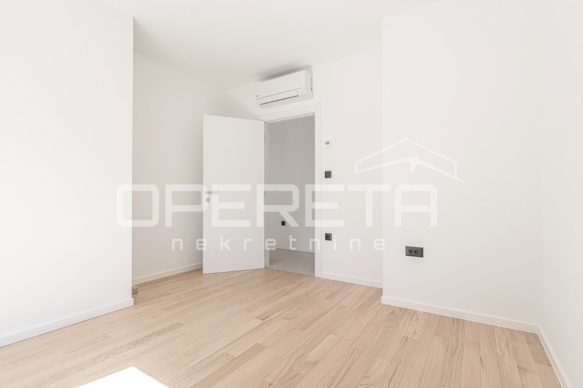 OPERETA 621539