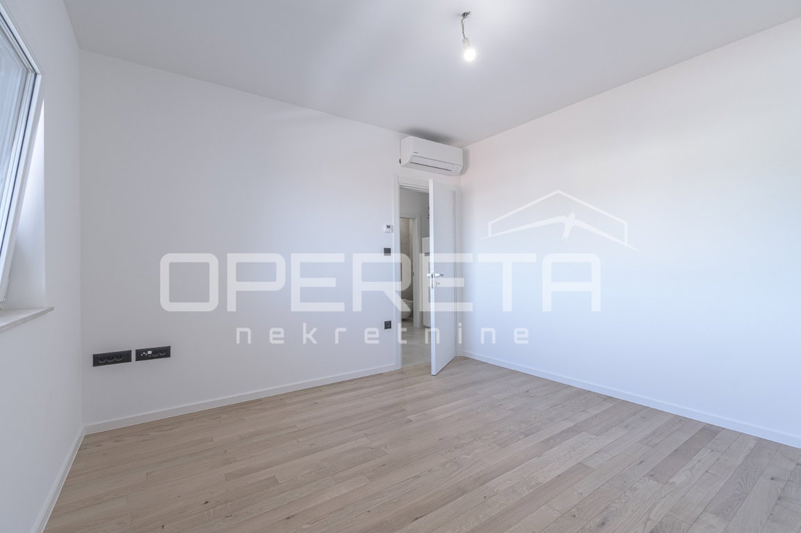 OPERETA 621553