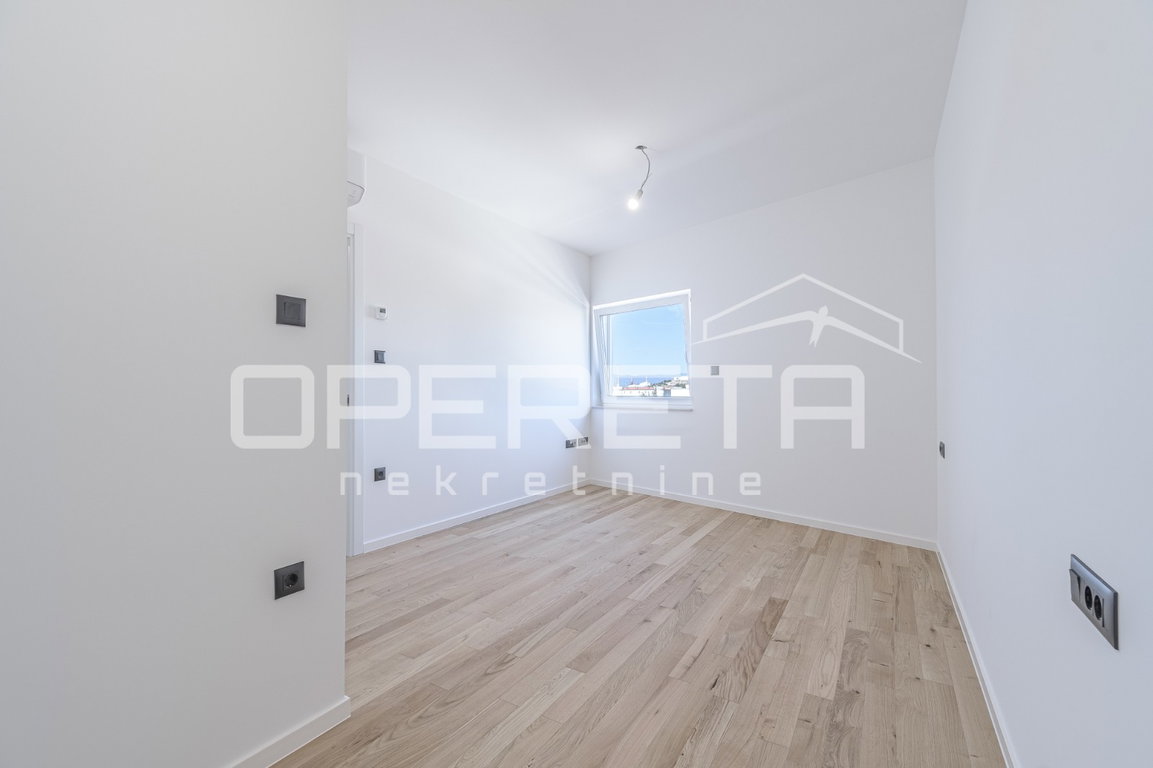OPERETA 621558