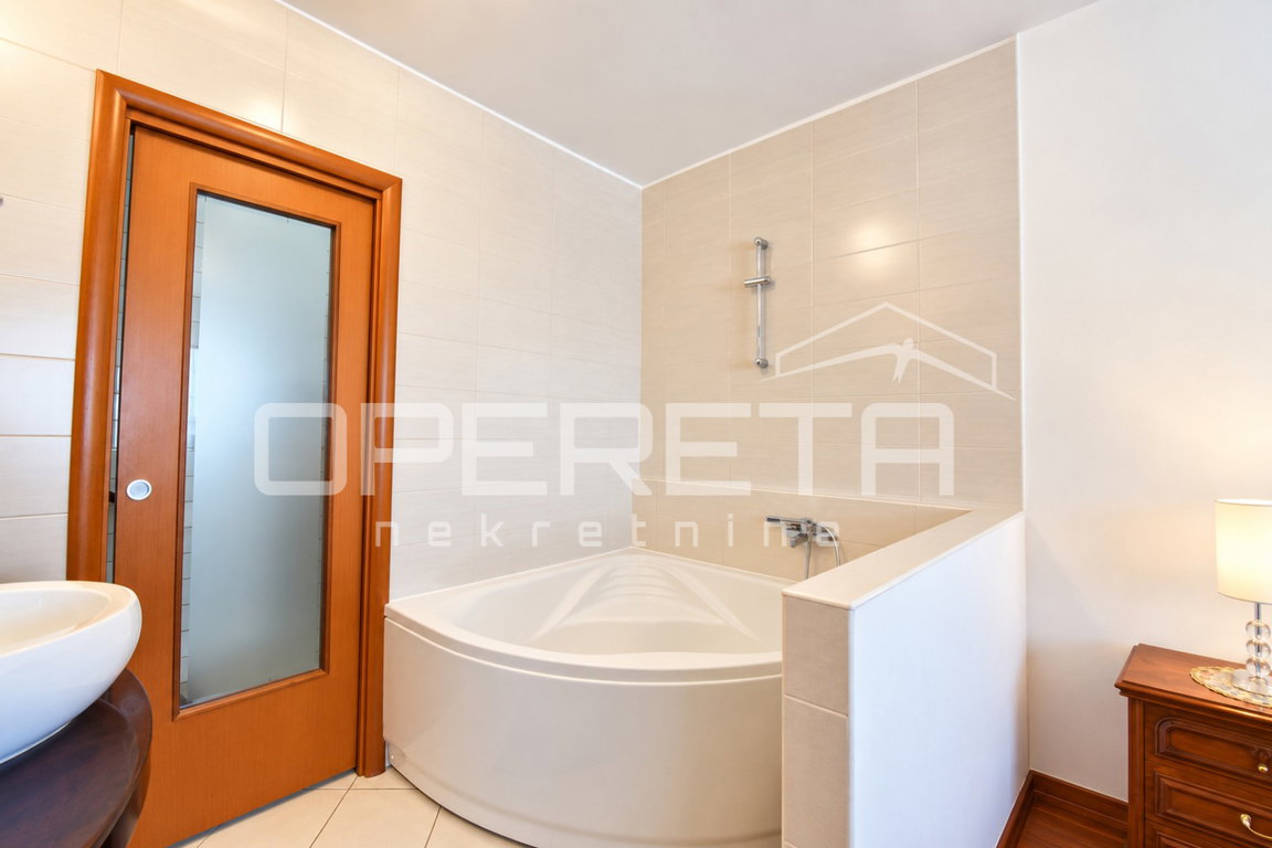 OPERETA 625439